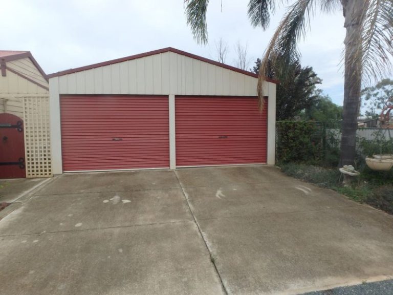 92A Kitchener Road, Temora NSW 2666 - photo 2