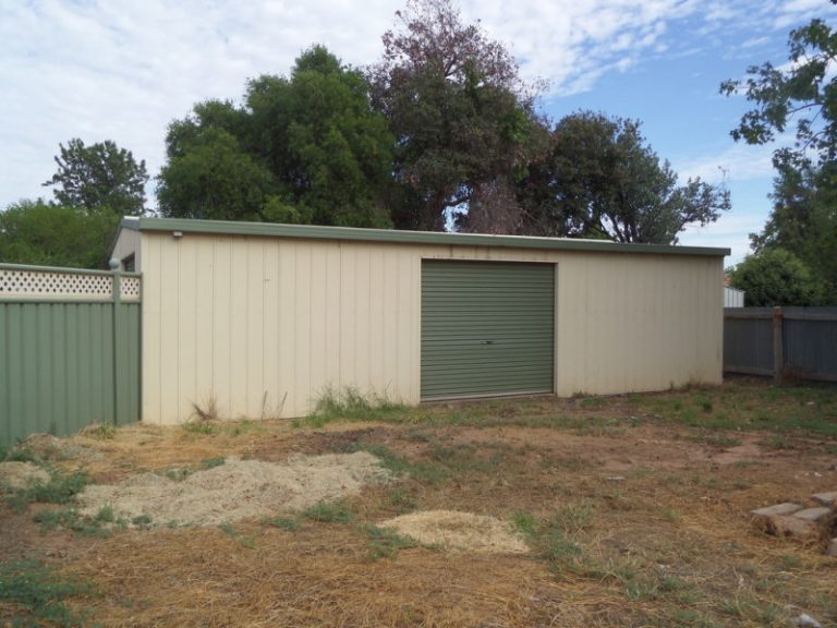 72 Elizabeth Street, Narrandera NSW 2700 - photo 15