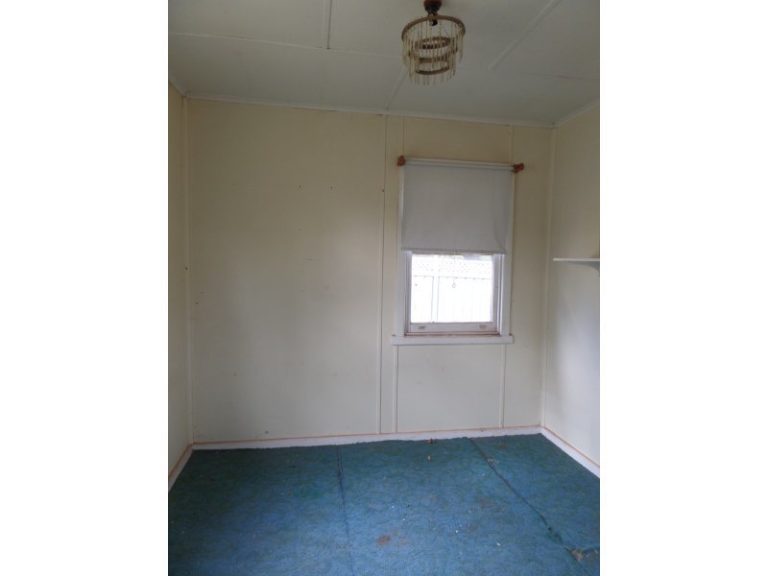 72 Elizabeth Street, Narrandera NSW 2700 - photo 5