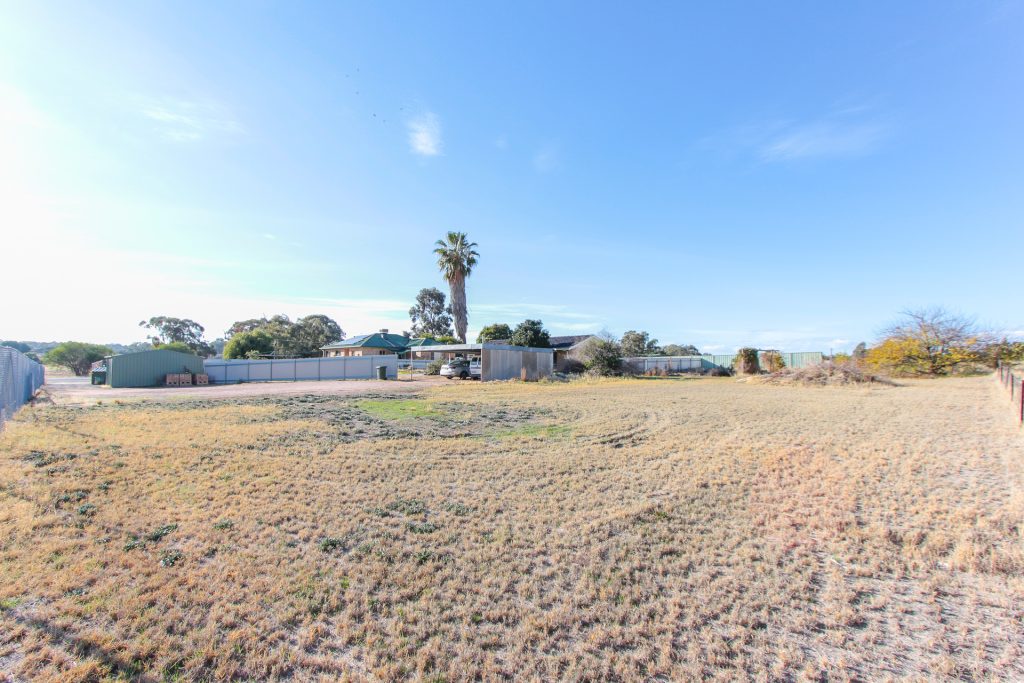 201 Irrigation Way, Narrandera NSW 2700 - photo 13