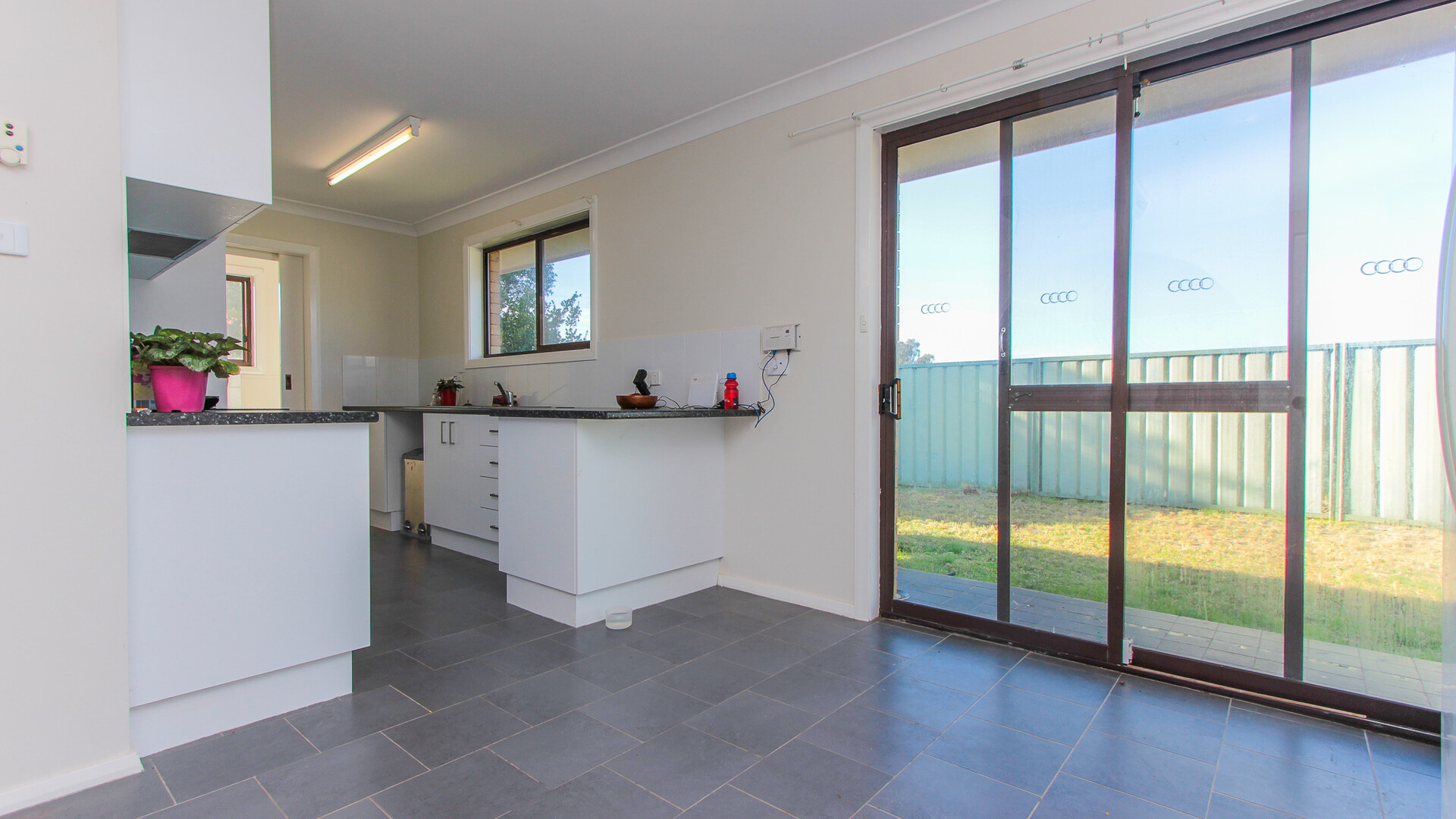 201 Irrigation Way, Narrandera NSW 2700 - photo 5