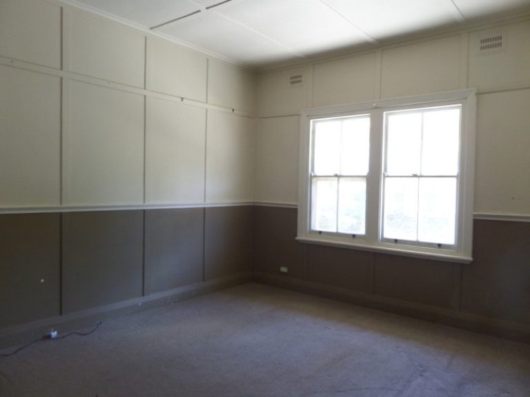 20 Frank Street, Narrandera NSW 2700 - photo 2