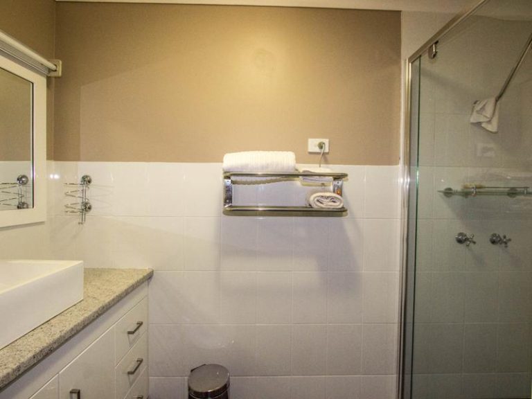 1 Japonica Place, Narrandera NSW 2700 - photo 14