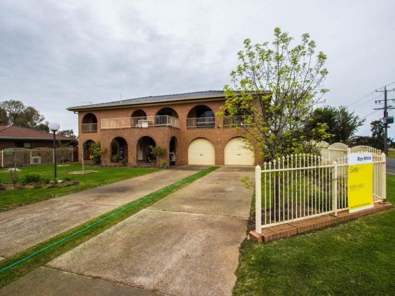 1 Japonica Place, Narrandera