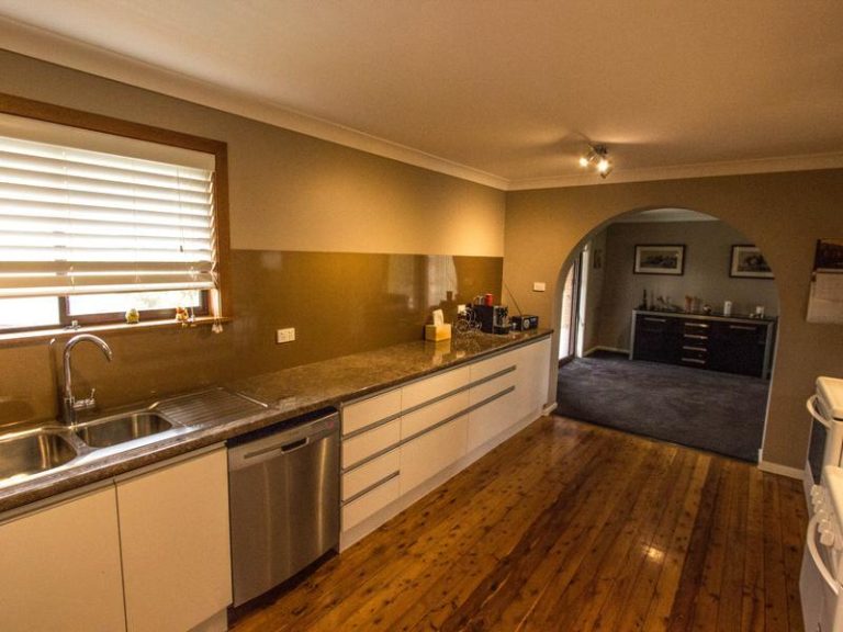 1 Japonica Place, Narrandera NSW 2700 - photo 9