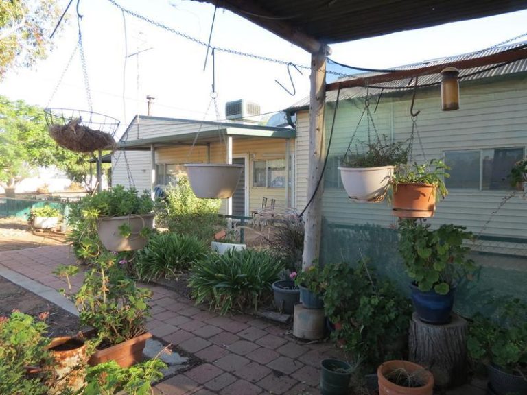 16 Stawell Street, Beckom NSW 2665 - photo 19