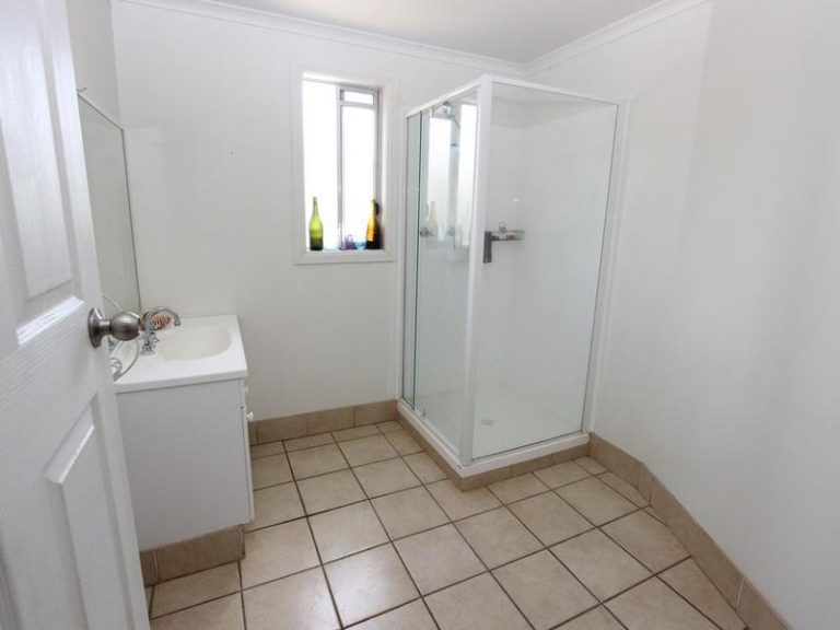 16 Stawell Street, Beckom NSW 2665 - photo 9