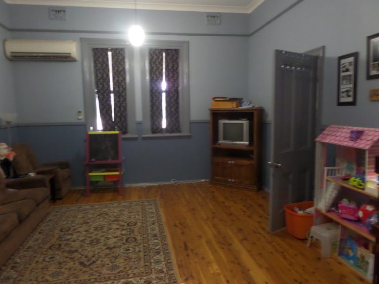 31 Audley Street, Narrandera NSW 2700 - photo 4