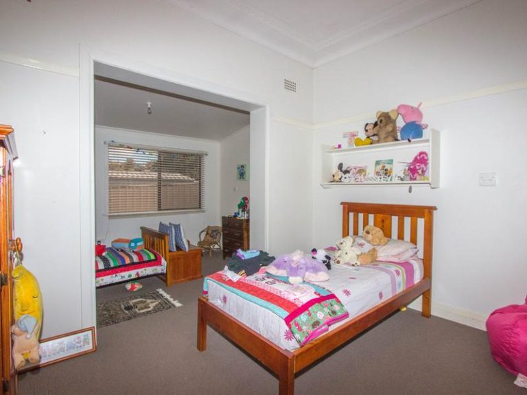39 King Street, Narrandera NSW 2700 - photo 14
