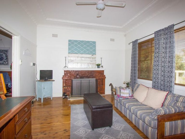 39 King Street, Narrandera NSW 2700 - photo 5