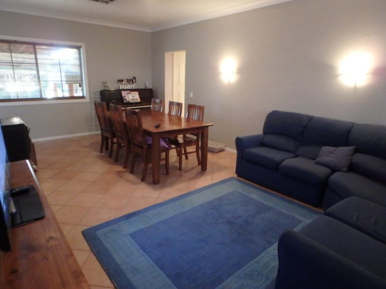 110 Kitchener Road, Temora NSW 2666 - photo 19