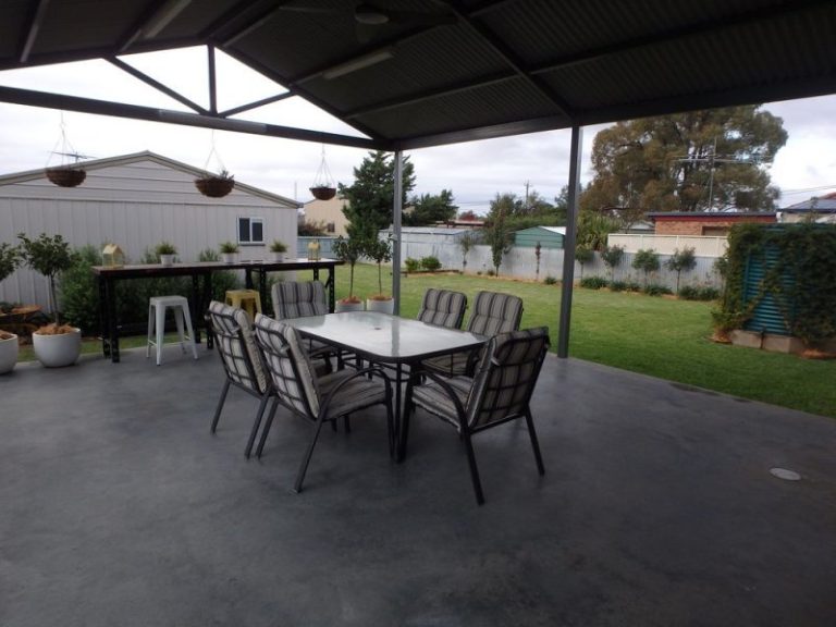 17 Bellevue Street, Temora NSW 2666 - photo 26