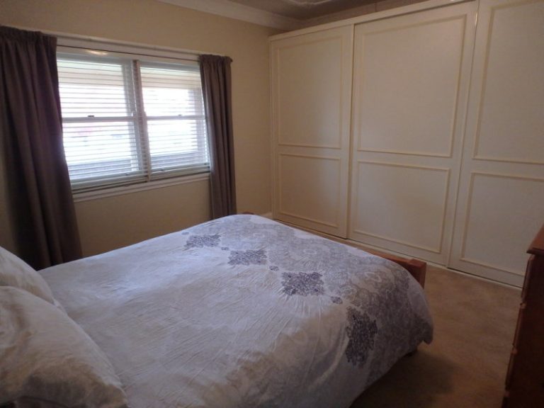 117 Polaris Street, Temora NSW 2666 - photo 7