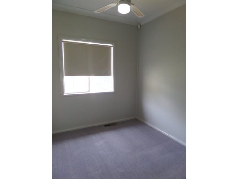 76 Larmer Street, Narrandera NSW 2700 - photo 11
