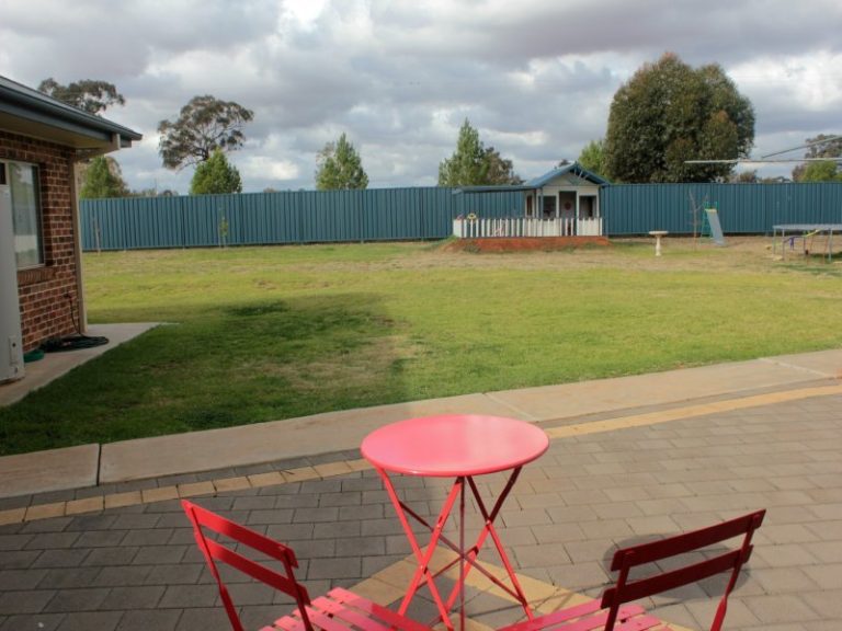 4 Kurrawong Street, Temora NSW 2666 - photo 18