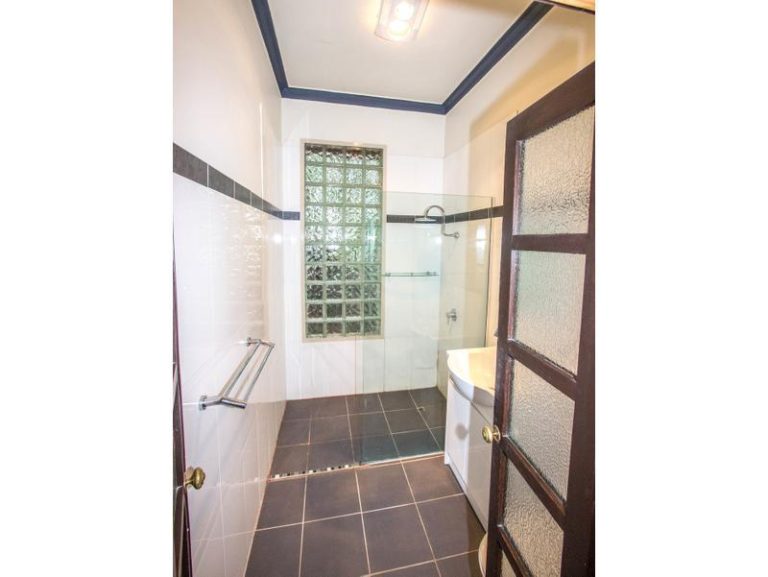 29 Roberts Street, Narrandera NSW 2700 - photo 11