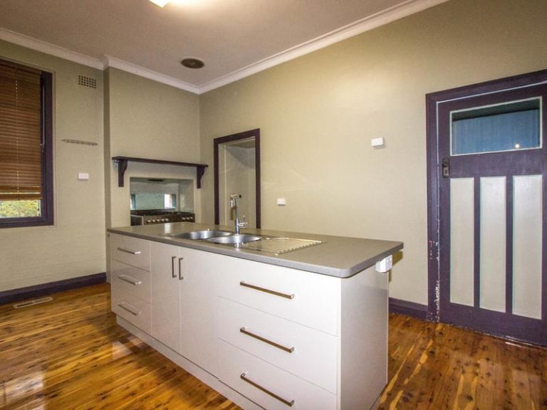29 Roberts Street, Narrandera NSW 2700 - photo 12
