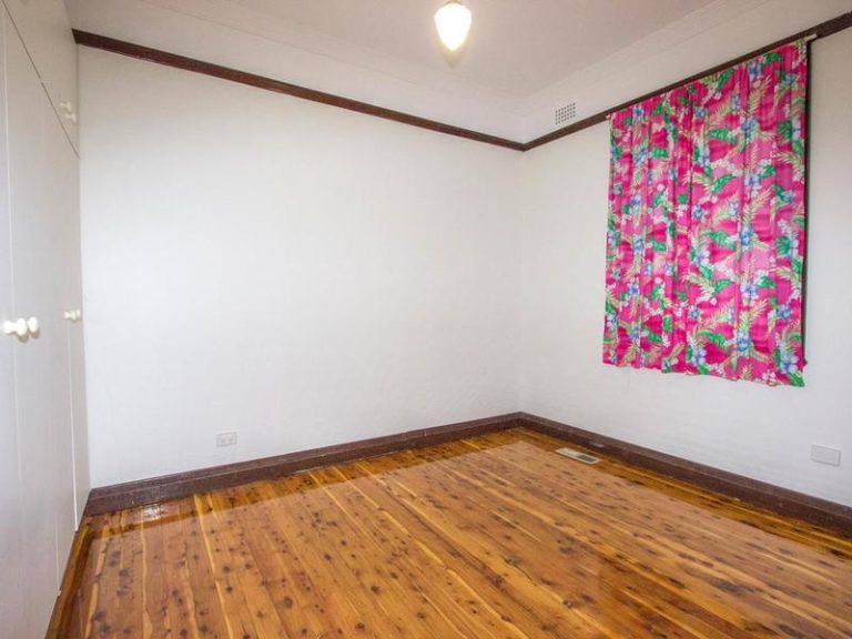29 Roberts Street, Narrandera NSW 2700 - photo 9