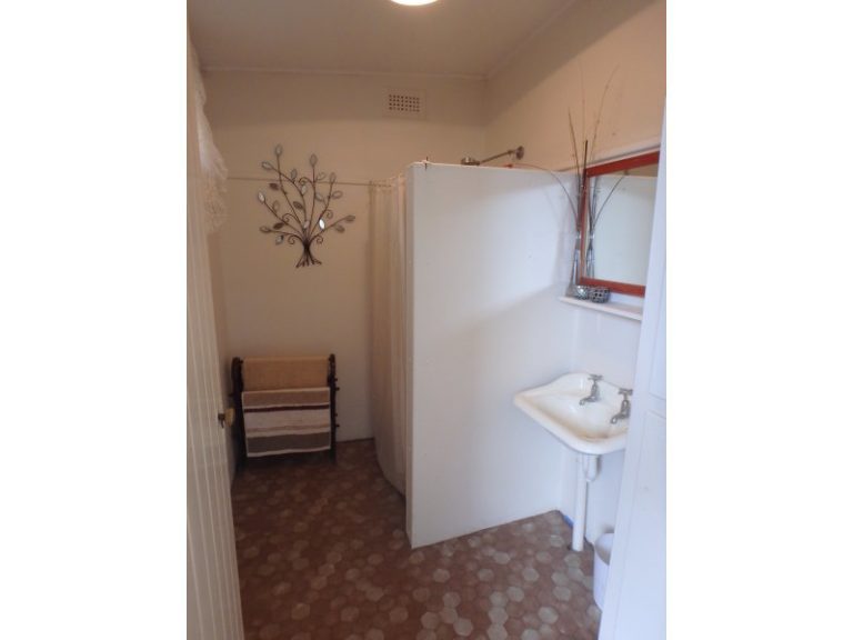 140 Loftus Street, Temora NSW 2666 - photo 24