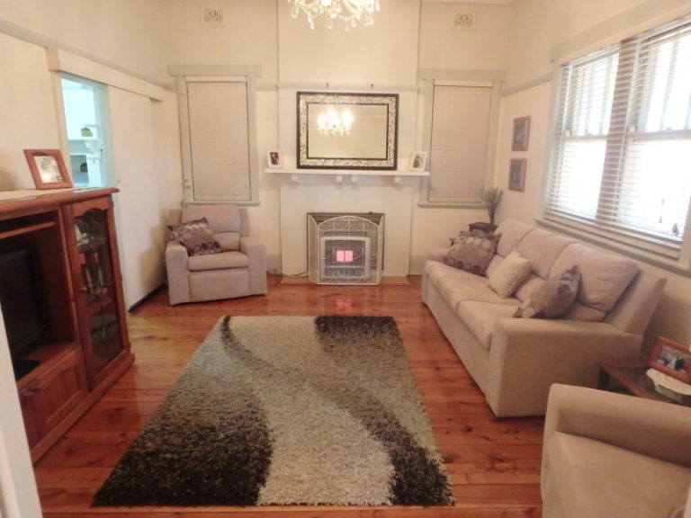 140 Loftus Street, Temora NSW 2666 - photo 5