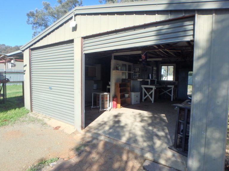 17 Junee Road, Temora NSW 2666 - photo 21