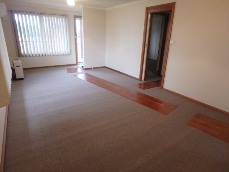 76 Ashelford Street, Temora NSW 2666 - photo 3