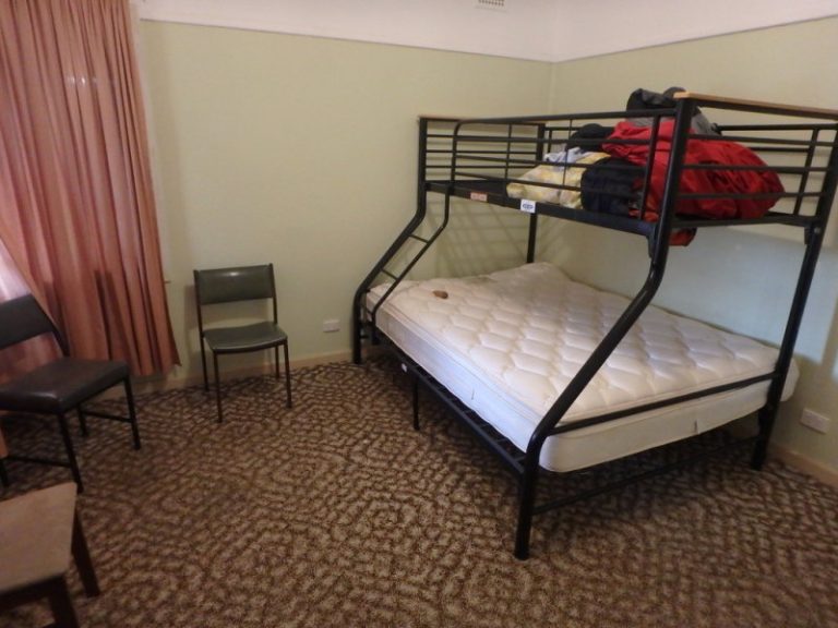 135 Twynam Street, Temora NSW 2666 - photo 2