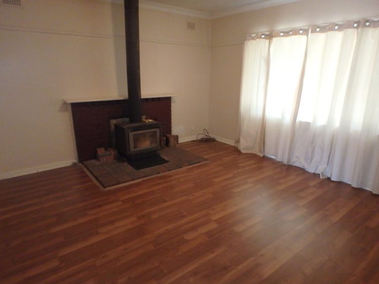 135 Twynam Street, Temora NSW 2666 - photo 6