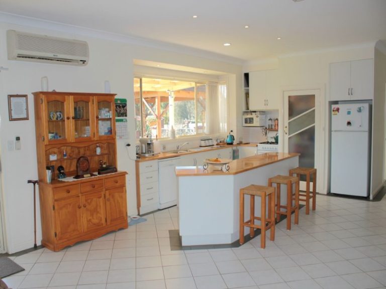 18 Cambria Street, Stockinbingal NSW 2725 - photo 5