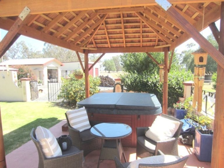 18 Cambria Street, Stockinbingal NSW 2725 - photo 10
