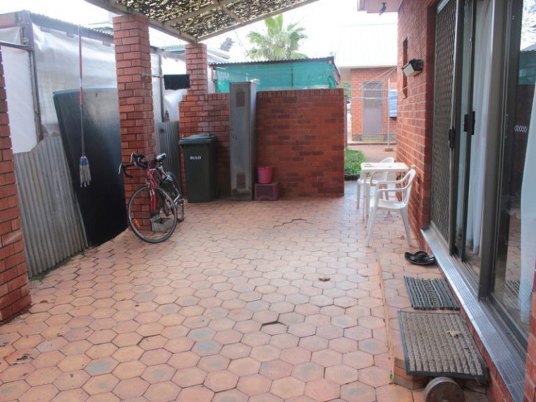 92 Bridges Street, Temora NSW 2666 - photo 11