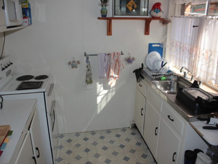 92 Bridges Street, Temora NSW 2666 - photo 8