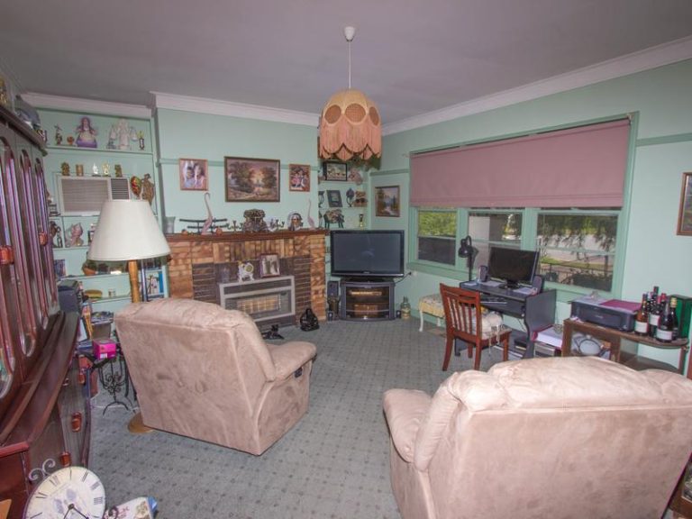 25 May Street, Narrandera NSW 2700 - photo 5