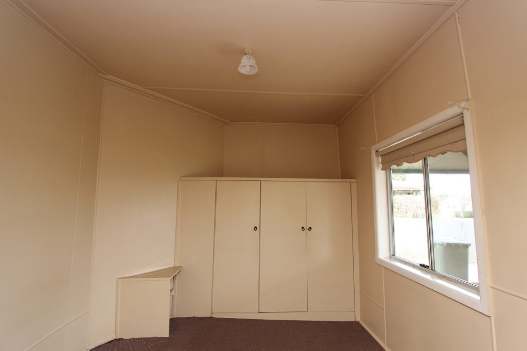 161 Gardner Street, Temora NSW 2666 - photo 3