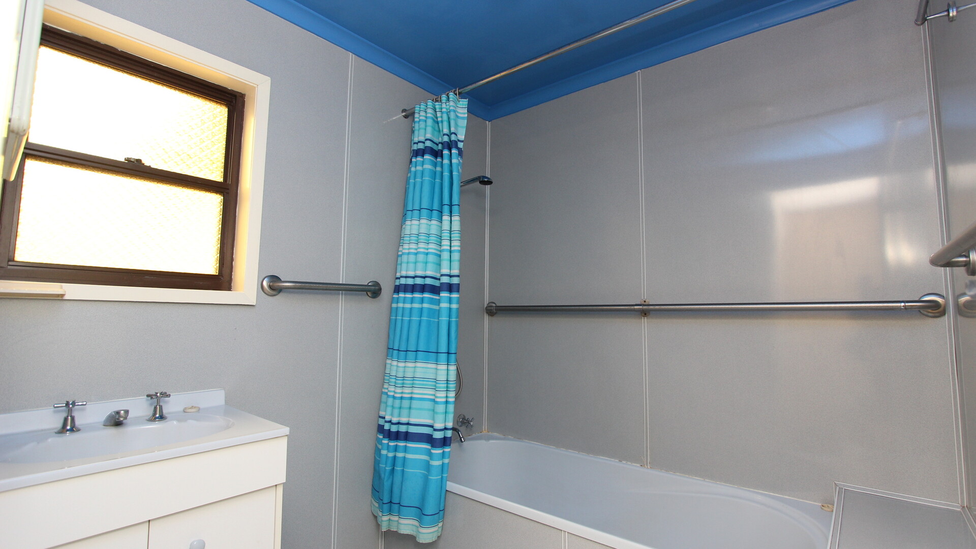 161 Gardner Street, Temora NSW 2666 - photo 5