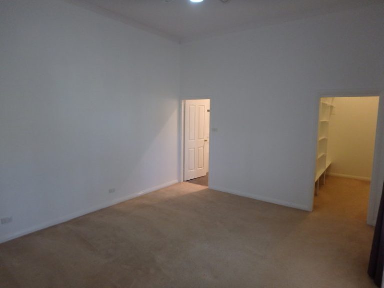 155 Kitchener Road, Temora NSW 2666 - photo 10