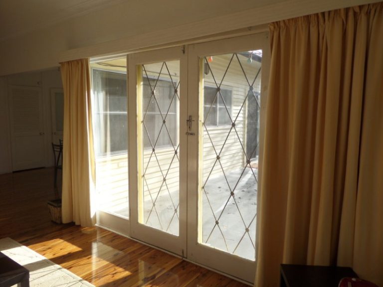 8 Shady Street, Narrandera NSW 2700 - photo 4