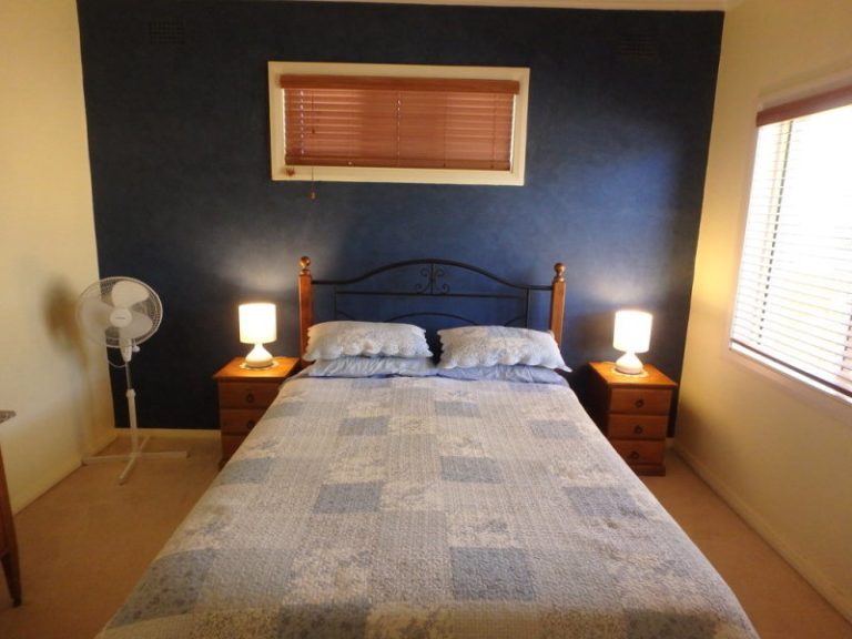 135 Anzac Street, Temora NSW 2666 - photo 11