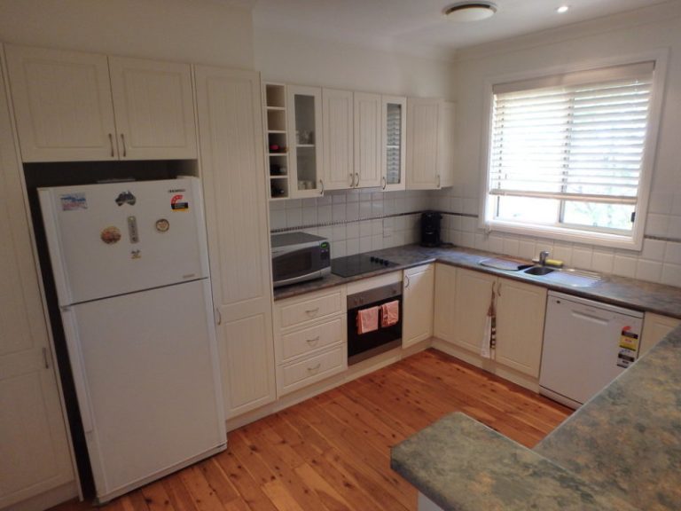 135 Anzac Street, Temora NSW 2666 - photo 12