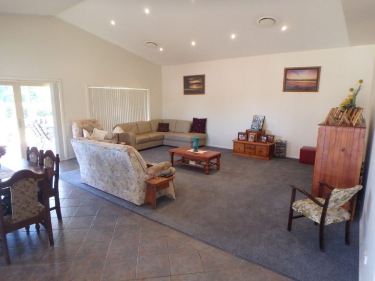 135 Anzac Street, Temora NSW 2666 - photo 16