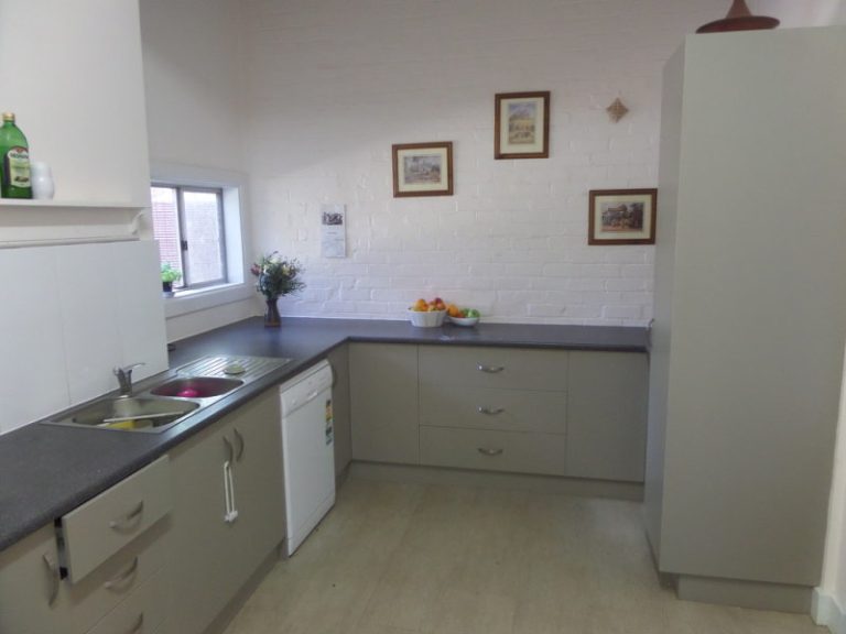 36 Victoria Avenue, Narrandera NSW 2700 - photo 6