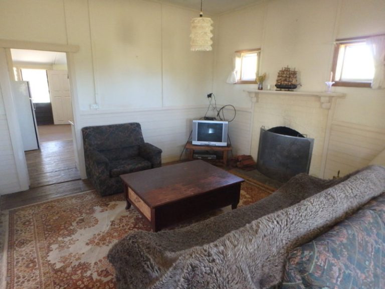 18 Talbot Street, Quandialla NSW 2721 - photo 14
