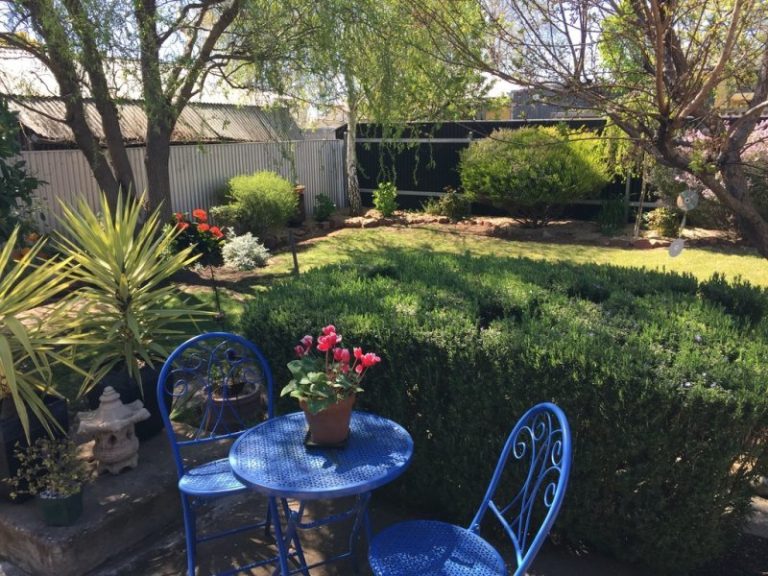 7 Jonsen Street, Narrandera NSW 2700 - photo 5