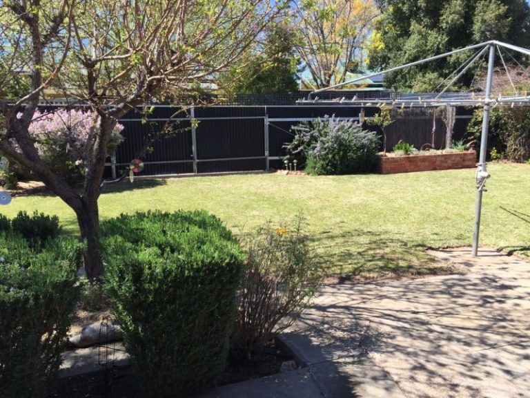 7 Jonsen Street, Narrandera NSW 2700 - photo 8
