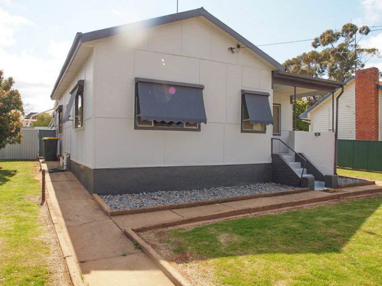 3 Dundas Street, Narrandera