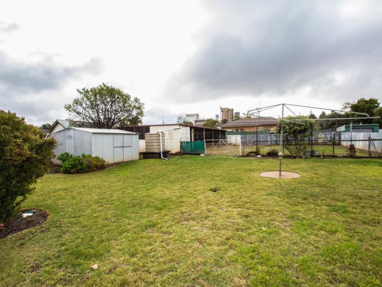 17 King Street, Narrandera NSW 2700 - photo 18