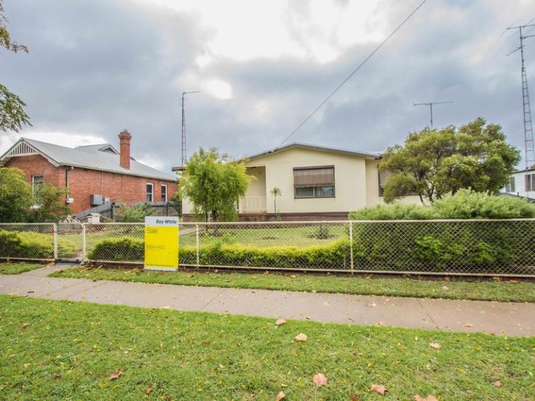 17 King Street, Narrandera NSW 2700 - photo 4