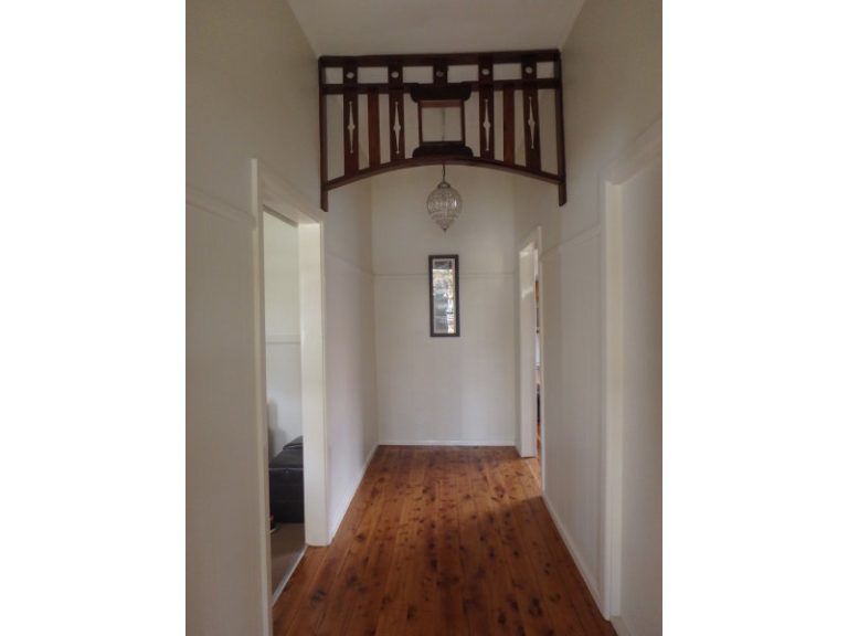 241 Hoskins Street, Temora NSW 2666 - photo 3