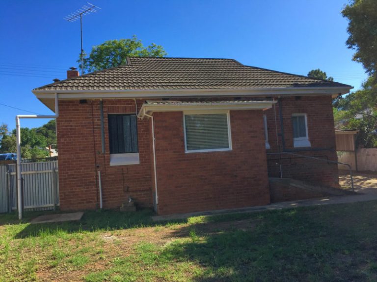 146 Larmer Street, Narrandera NSW 2700 - photo 15