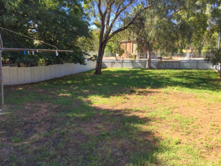 146 Larmer Street, Narrandera NSW 2700 - photo 17